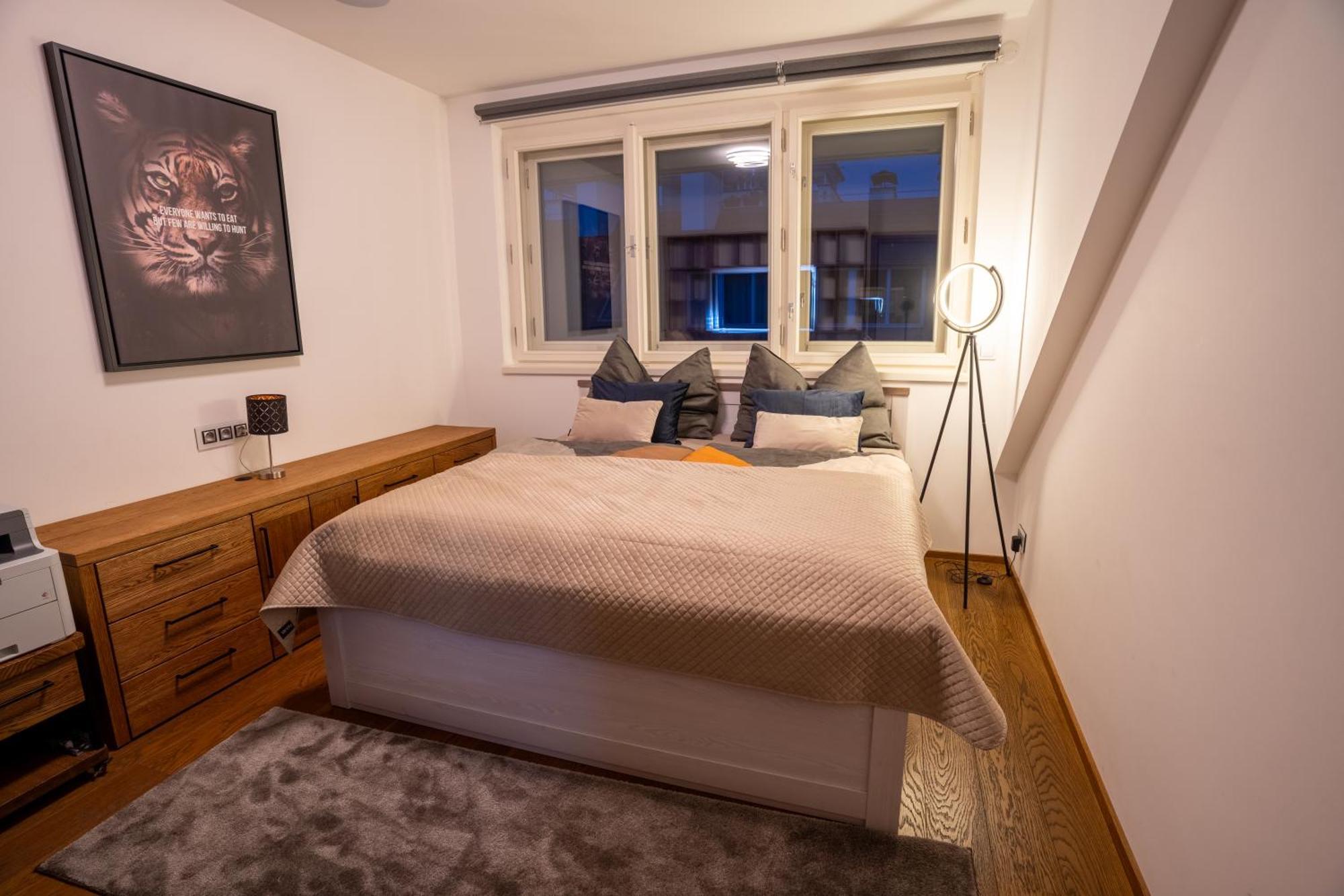 Luxury Rooftop Appartment With Fantastic Views Praga Exterior foto