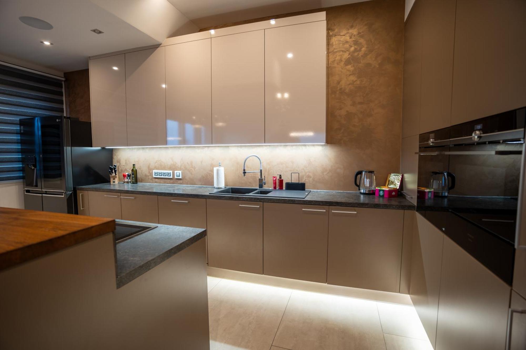Luxury Rooftop Appartment With Fantastic Views Praga Exterior foto